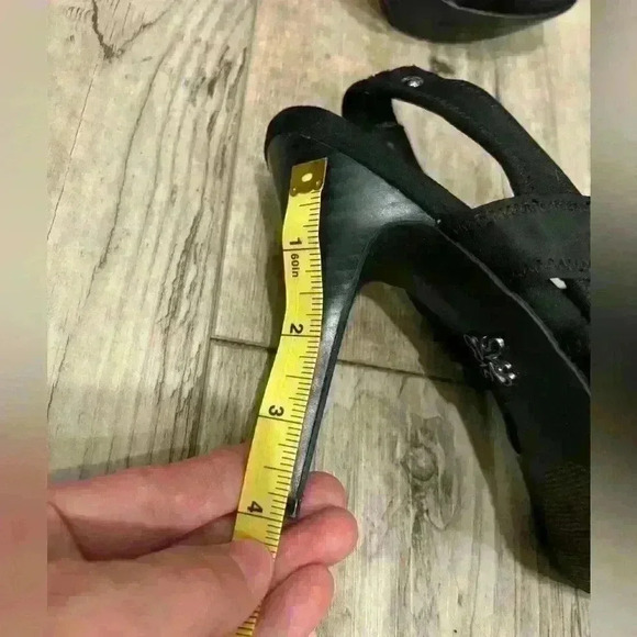 Vintage Simply Vera Vera Wang Sandals - size 7.5 - Picture 7 of 11